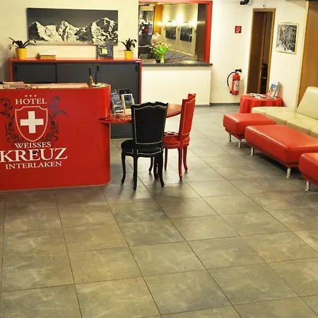 호텔 바이세스 크로이츠 3*