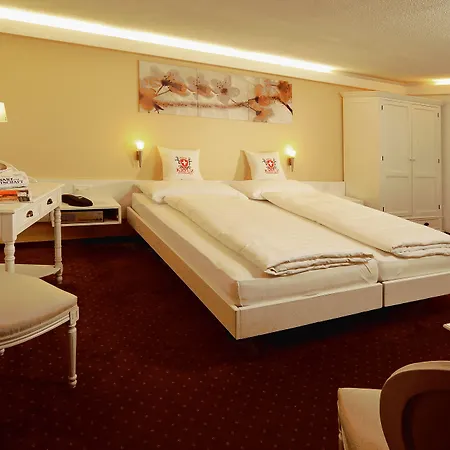Weisses Kreuz Hotel