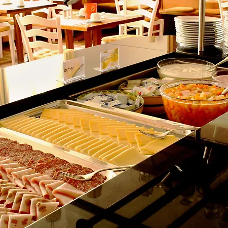 维赛斯克鲁兹酒店 酒店