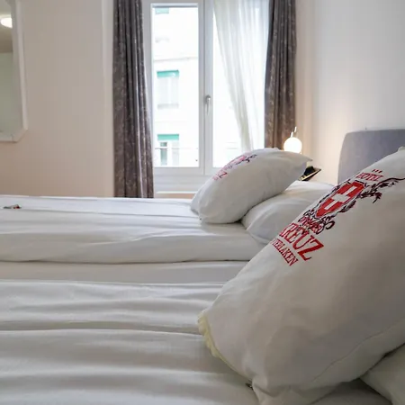 Hotel Weisses Kreuz Entrelagos