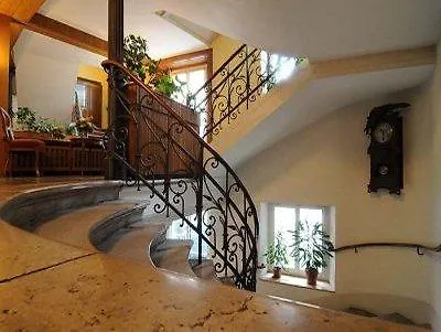 Weisses Kreuz Hotel 3*