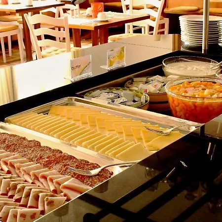 Hotel Weisses Kreuz 3*