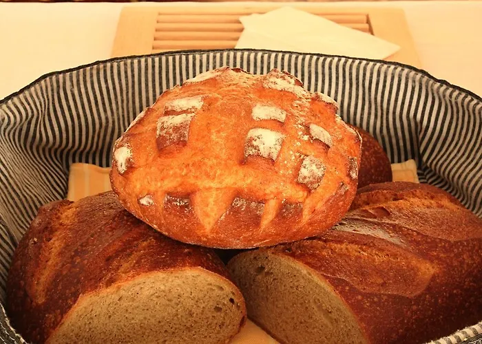 Hotel Weisses Kreuz 3*