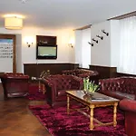 Weisses Kreuz Hotel