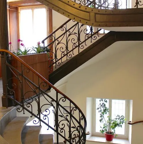 Hotel Weisses Kreuz Entrelagos