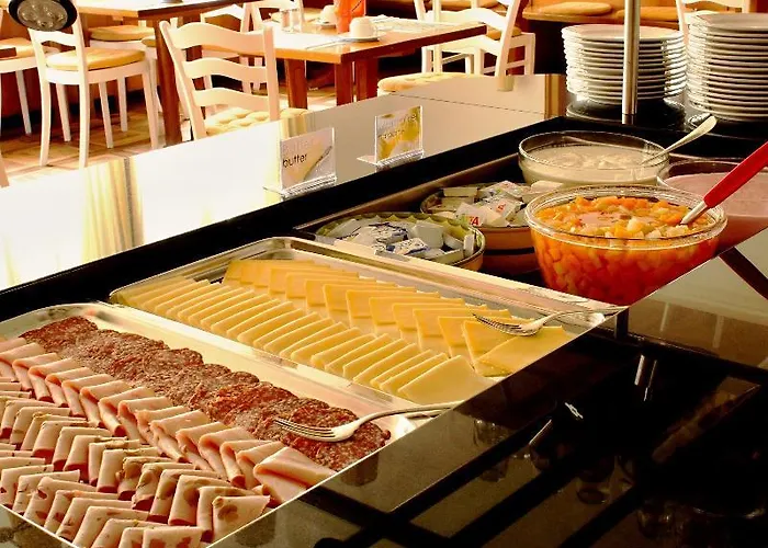 Hotel Weisses Kreuz 3*